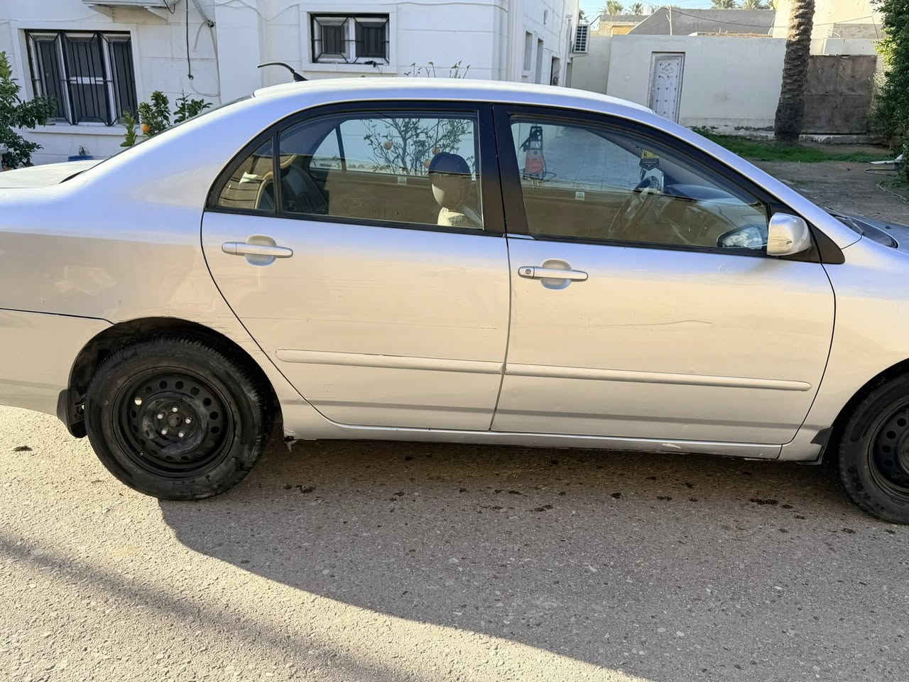 وارد امريكي بيها قطع صبغ ابيع حزام كورلا نحلة موديل 2008
محرك 1800
ماشية ١٨٠ الف كيلو متر حقيقي 
مكانها بغداد رقمها بغداد 
رايدها ٨٥ وبيها مجال 
***********
