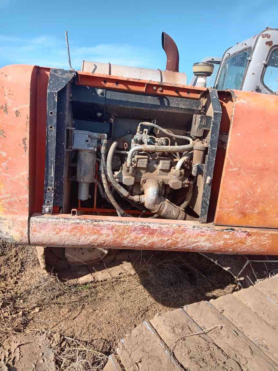 حفاره زت 2005 عادي حدادي ٪100
سرفه 80 محرك مضخه كنترول خير من الله *********** /? ***********
