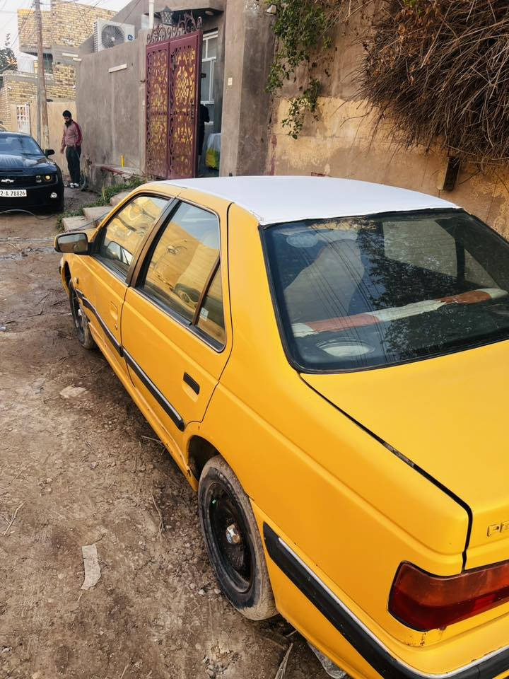 السلام عليكم بيجو بارص مديل 2011
رقم بابل الانكليزي بسمي السياره مصفره هيئه وغرامات 
السياره كير مكينه تبريد حداديه كهربائيات كله جديد السعر 32وبيه مجال 
مكاني حله 
***********
