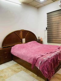 غرفة نوم مستعملة • دولاب ٦باب • الموصل ١٧ تموز