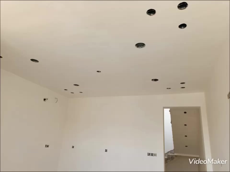 سلام عليكم خلفات متفرغين جص و بورك وسمنت مساطر واجهات بغداد فقط ***********
