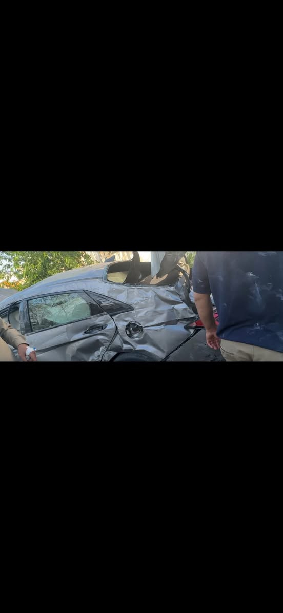 من رخصة الادمن … الله يكفيكم الشر اخوان عندي هاي الالنترا ان لاين صار بيها حادث وابيعها ع وضعها للاستفسار  ***********
