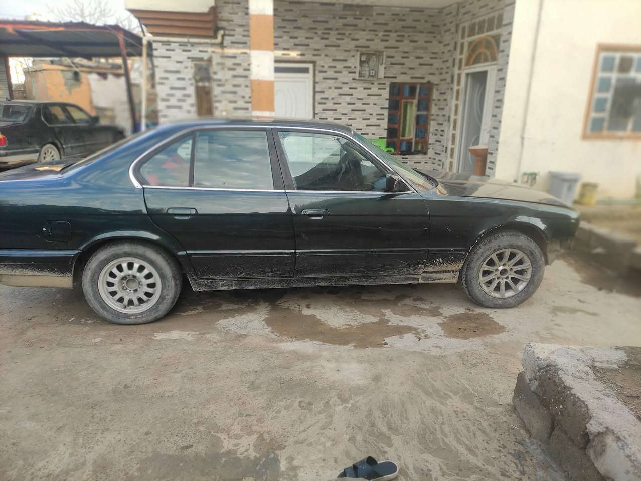 بسم الله الرحمن الرحيم
بي ام 525 للبيع او مراوس  اصل وفصل كير محرك شرط كير اوتماتيك محرك 25 فل لون زيتوني مصبوغه جديد جماليه 

فول توماتيك جوم اربعه شغاله رقم نينوى فحص سنويه خضره  متواجد 

للستفسار   *********** عل واتساب متواجد 

السعر 40 وبي مجال
