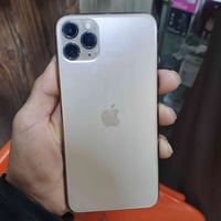 جهاز 11برو ماكس للبيع 350الف قفل جهاز بلادي ماداخل صيانه ابد عل فحص 07...