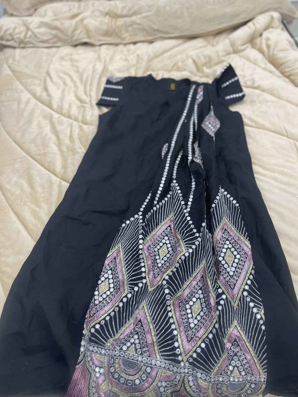 دراعات بناتي كويتي كل وحدة قياس مختلف عن الثاني قياس ٦ و٧ و٨ و٩ سنوات مكاني حي الجامعة ماعندي توصيل


**إذا كنت صاحب هذا الإعلان وتريد حذفه لأي سبب، رجاءا أرسل رسالة إلى الدعم الفني**