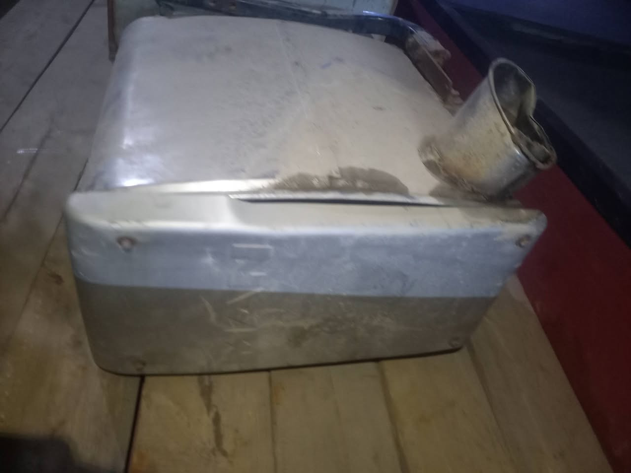 السلام عليكم صالنصه مان للبيع سابقا مربوطه على سكانيا العنوان بغداد
***********
