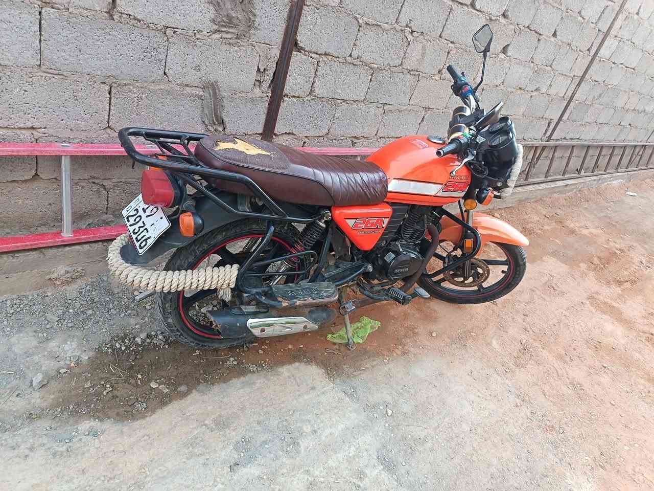 متاح دايون لون برتقالي رقم كربله نكليزي الدراجه خير من الله ما بيها اي نقص كلشي شغال رايدها مليون 650هاذه رقمي *********** مكان سياحي الدعوم
