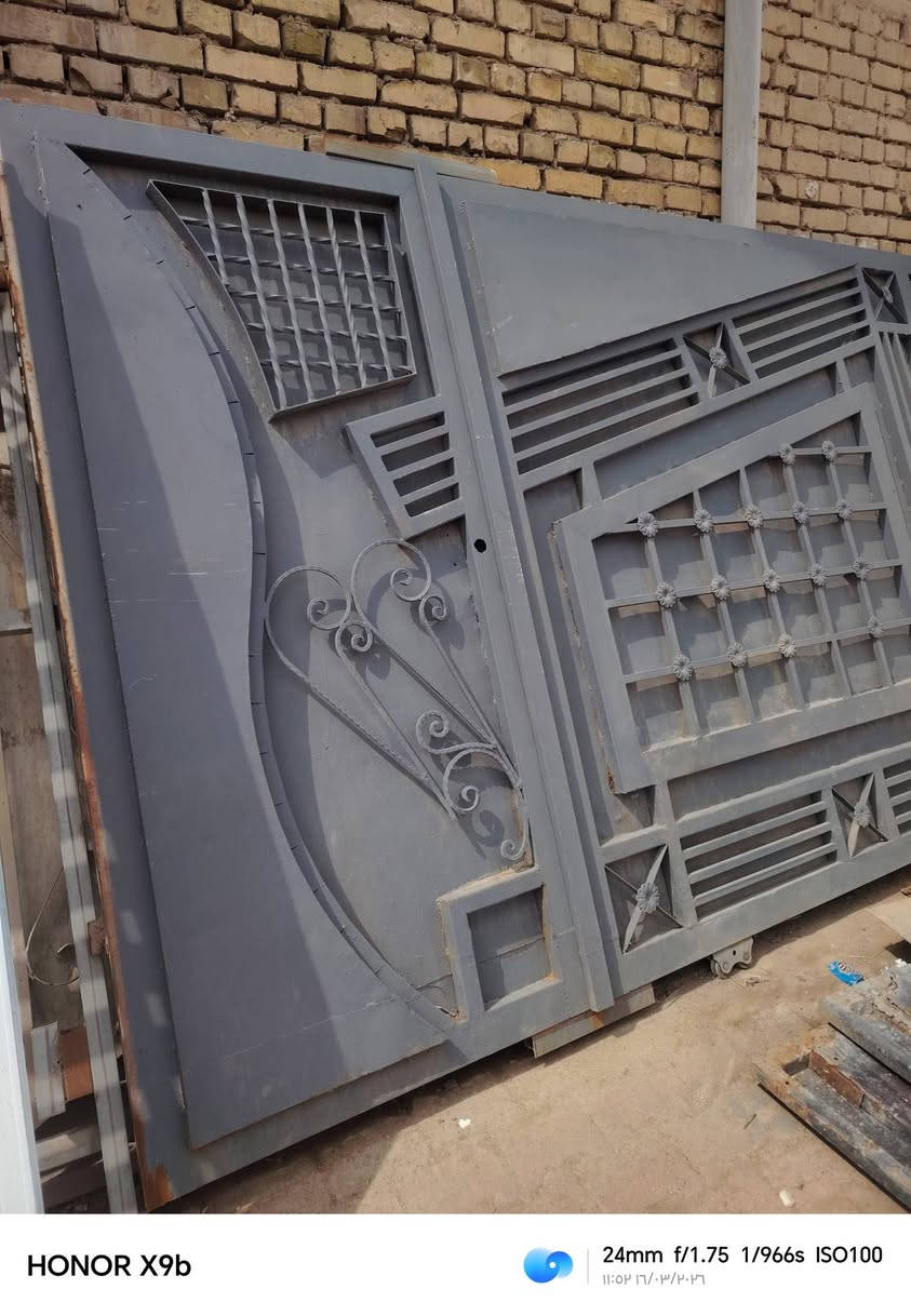 باب حديد مستخدم نضيف جدا عرض 3م وارتفاع 2م
جهاز جيب وشد
مع كافة ملحقاته الكيلون والسجه والعكرب والجرجوبه
السعر 260 وبيه مجال
للاستفسار الاتصال***********
أو المراسله ع الواتساب ع نفس الرقم
