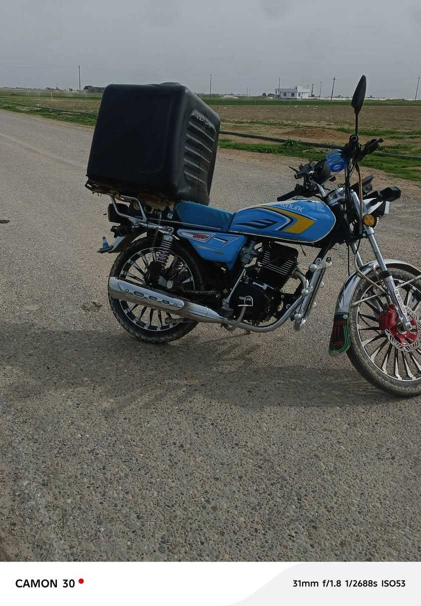 دراجه للبيع مناسبه السعر 800اتصال عل رقم ***********
