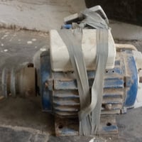 ماطور مستعمل شرط تشغيل ومناسب والله الي يريده يتصل ع هذا رقم  ‏‪078448...