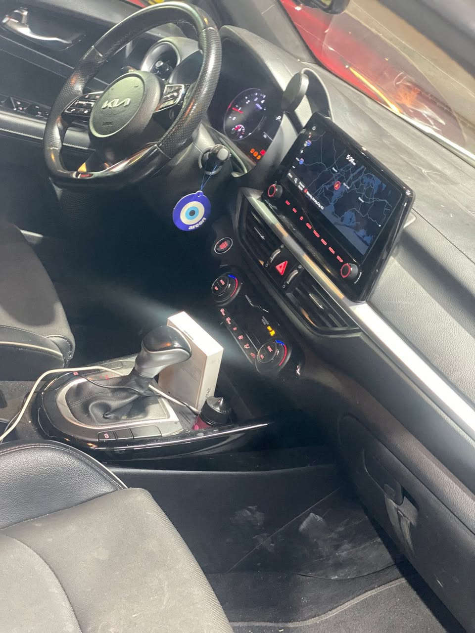 السلام عليكم 
للبيع او مراوس كيا فورتي 2024 حادثهة بنيد ودعاميه فقط بدون دواخل ومرفقه صور الحادث 
ماشيه 48 الف
فول مواصفات GT line
بصمه 
كشنات جلد 
تشغيل عن بعد
رادارات اماميه وجانبيه 
السعر 160$ وبيهة مجال 
للأستفسار ***********
