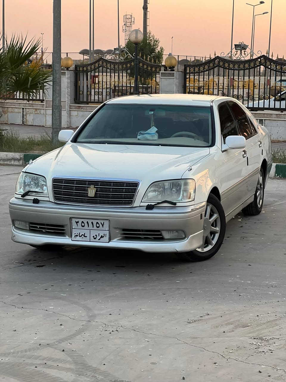 السلام عليكم سيارة ملكة ادوات  گصة قمارة فقط غير القمارة مكفولة  سيارة جديدة بمعنى الكلمة مال جناي 3 دكم تخم تاير جديد منضومة تبريد ثلجج دواخل كارتون كشن كهرباء  كلشي شغال ونضيف مكينة ديفور الكبير  *********** للاستفسار السعر  53  وبيها مجال للطيبين المكان ميسان
