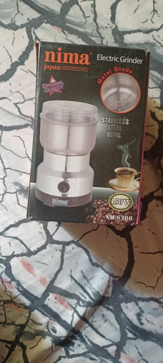 السلام عليكم
موجود غراض امزون للبيع
اسعارهن داخل كل صوره
اتصل /***********
