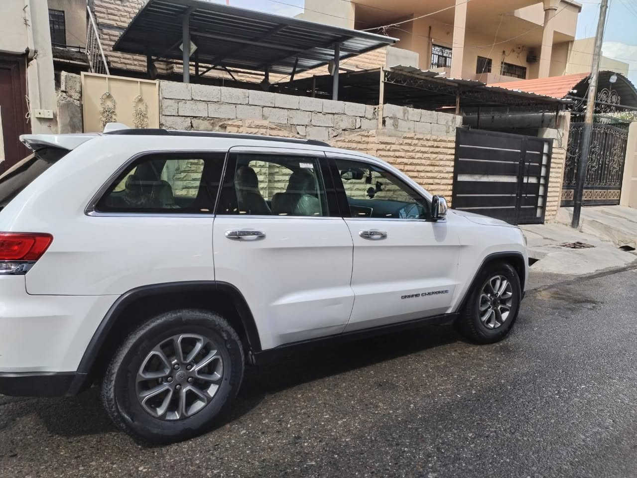 جيب لاريدو ٢٠١٤ خليجي
رقم اربيل تحويل فقط
بيها جاملغ وبونيد تبديل
مال بيع 170 بيها مجال
فور ويل شرط كير ومحرك
تعال خاص وتدلل سياره مال بيت


**إذا كنت صاحب هذا الإعلان وتريد حذفه لأي سبب، رجاءا أرسل رسالة إلى الدعم الفني**