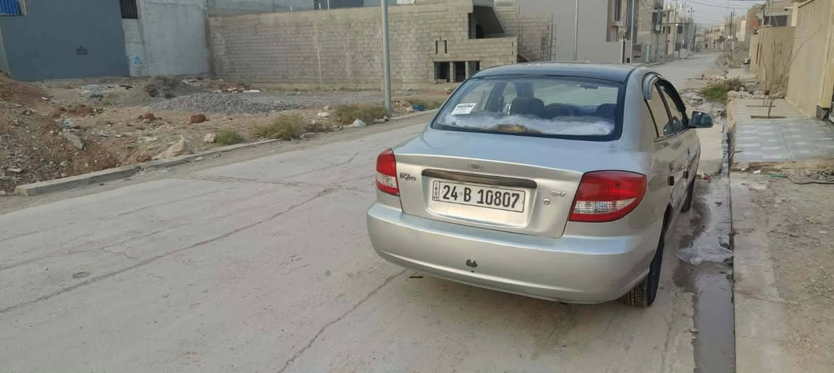 كيا ريو موديل ٢٠٠٥ البيع التفصيل مع وتصال عل رقم ***********وتصال
