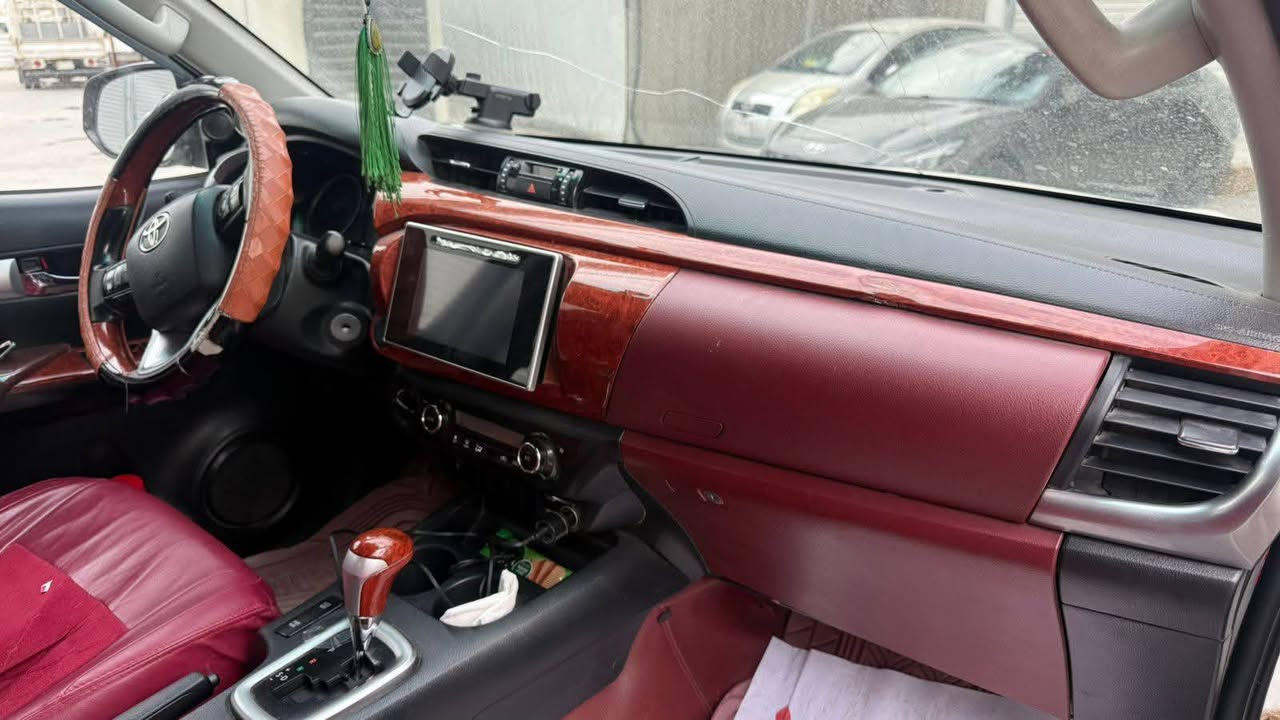 تيوتا هيلوكس 2016 اوتماتيك
محرك 2700 بانزين
تبريد فول قطعتين 

🟪 السعر  :: الطلب في التعليقات ويوصلك مباشرة ✍️ 📩

كفالة عامة گير ومكينة 
وبيها شخط قليل بالباب الخلفي
سيارة نظيفة كلش ماشية 179 الف
رقمها واسط سنوية وهزة جديد التحويل ثاني يوم
واسط/ الصويرة

رقم صاحب سياره ***********
