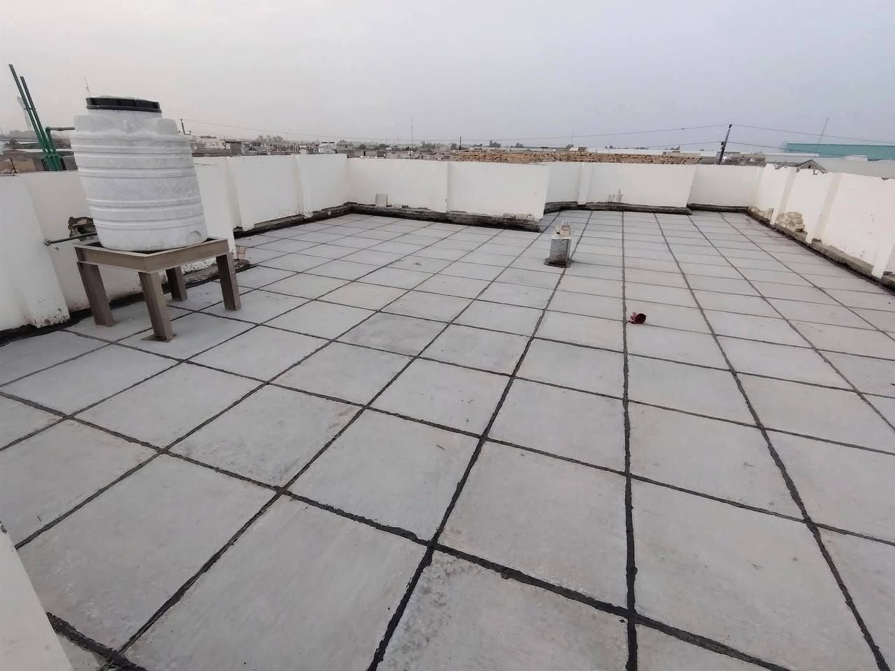 ***********يعلن مكتب النور العقار
بيت للبيع 200 متر على شارع 15متر اناره اليليه خدمات كله متوفره مشمول بتطويب

 مرقم من قبل البلديه وسند 25 بناء طابوك جمهوري صب كونكريت سيراميك بورسلين ثقيل الاستفسار خاص او اتصال على رقم تالي ***********أو تساب احجز بيتك يم مكتب النور عنوان المكتب مقابل  قرية الغدير شارع المطار عمود262
تفاصيل السعر خاص موجود الانسب والاحسن 👉👍
