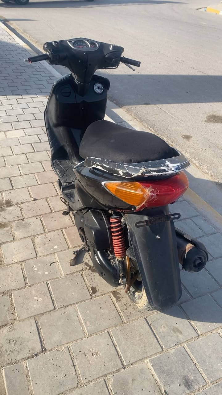 لبيع دراجه سكنس السرعه 140 السعر 450 التصال عله الرقم ***********
