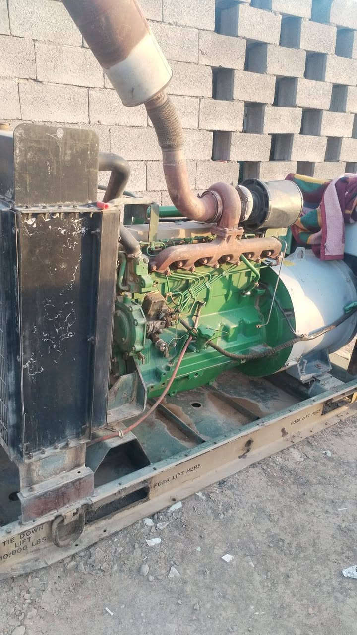 سلام عليكم مكينه جوندير 150سته سلندر مكينه مكفوله الرقم ***********/0773560655
