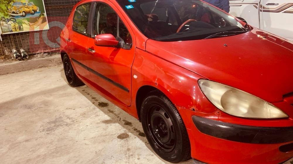 سلام عليكم
بيجو 307 موديل 2005 كير ومكينة خير من الله
سيارة حلوة واقتصادية تبريد شغال بيها طخات وشخوط سنوية 2028 باسمي سعر 54 وبيها مجال مكان بغداد حي الجهاد 
رقم *********** بي واتساب
