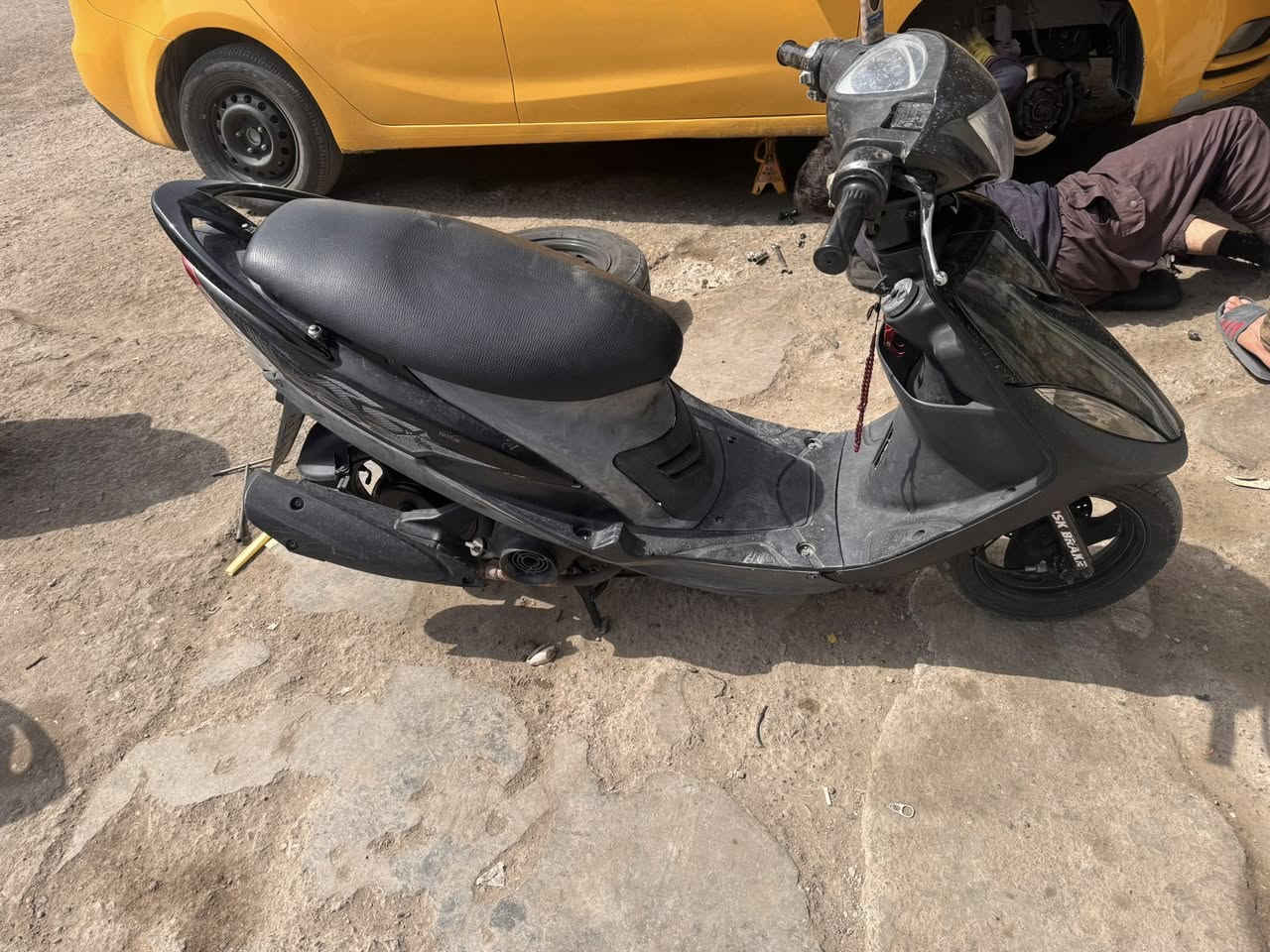 مستعجل ع بيعه ماكس عدله للبيع دراجه خير من الله بلاد  مستعجل عليها عنوان ديالى بعقوبه تحرير اتصل ع رقم ***********
