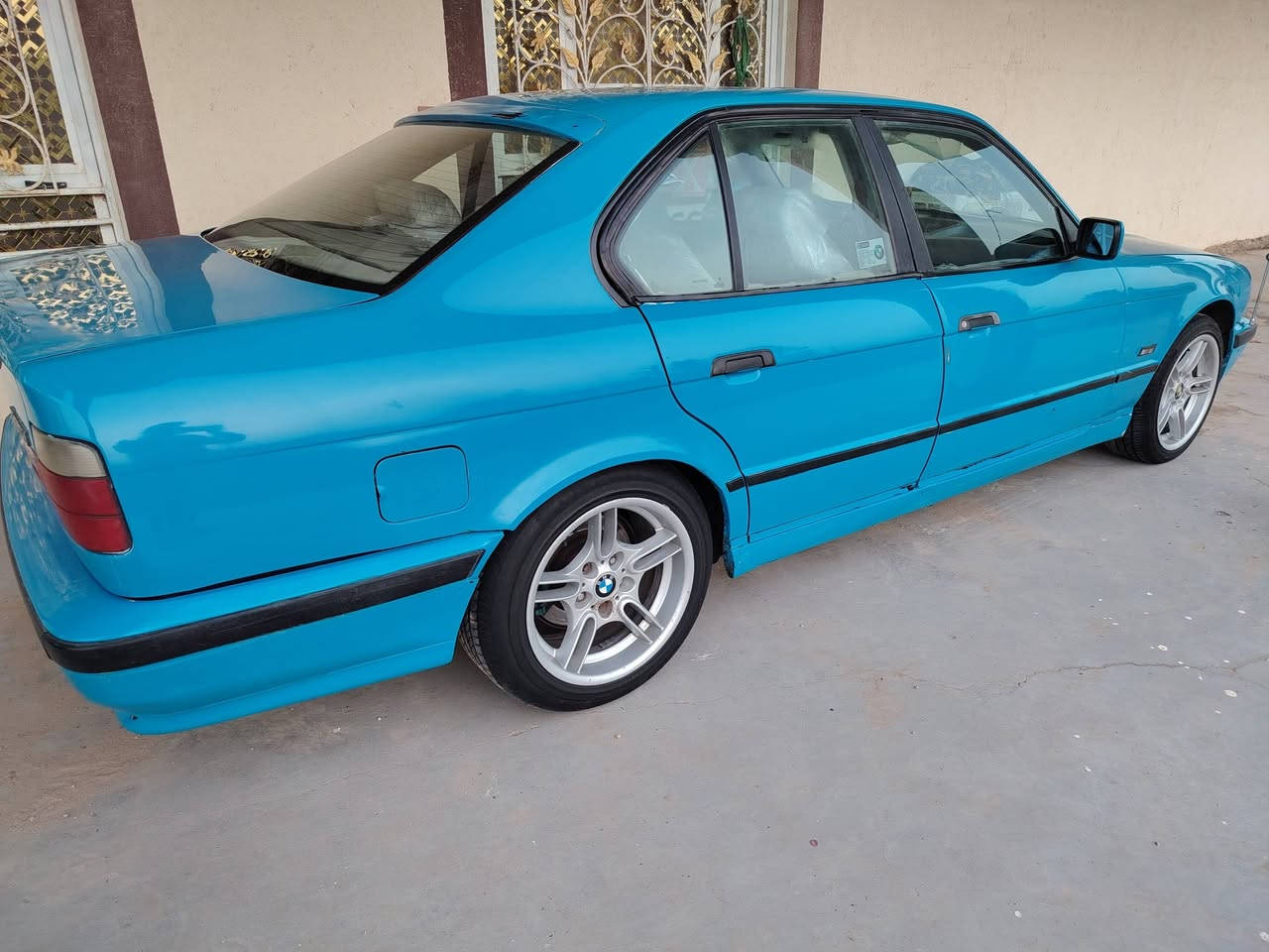 بي ام 525 بغداد سنويه 30مسكر عدل صبغ جماليه م92كيرمحرك حداديه تبريد تخم تايرات السعر٦٨ مكانه بابل ***********
