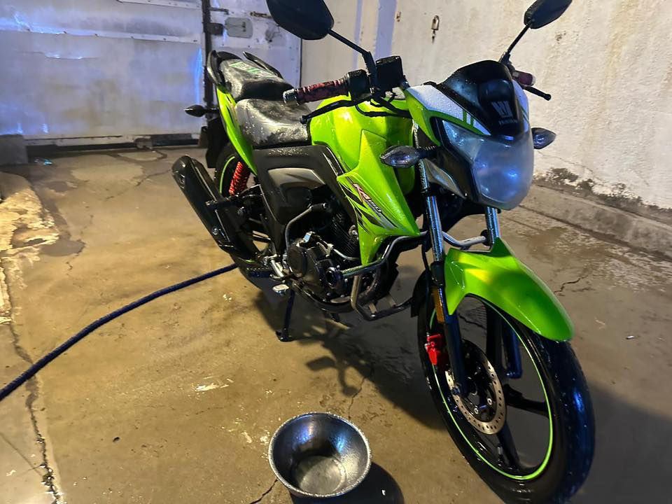 هاوجي للبيع مويل 22 الرمادي الورار  سعر 16 مرقم وكامل رقم الهاتف ***********
