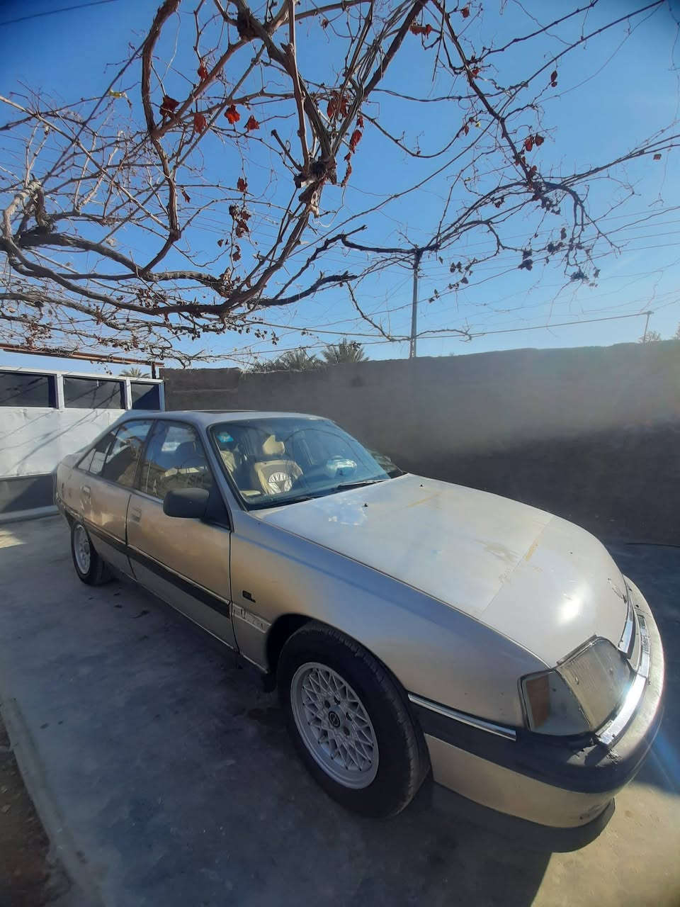 السلام عليكم  للبيع او مراوس اوبل اوميكا موديل 92 كير ومحرك مكفولات بشرط رقمي أنبار جديد شرط التحويل سعر 29 وبيه مجال الاتصال
 ‭٠٧٧٤ ٨٠٦ ٧٧٠٤
دواخل نظيفة اسود 
شواصي بدون خياس
تواير امامي جدد
كهربائياتها كلها شغالة
عدا لخياس بالهلال مثل ما موضح بالصور
