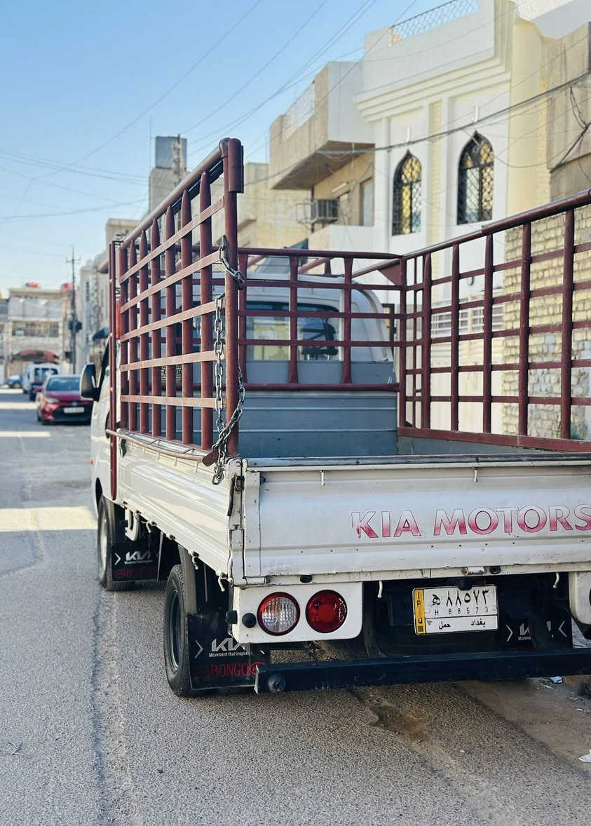 سلام وعليكم
كيا بنكو حمل مسكر اوتماتيك دبلو جاف 

سياره تدفئه تبريد مري شفط ستيرن تدفئه تخم تاير جديد تانكي محور 100 

لبنيد مبدل فقط لجماليه ولقديم مجود 

وبيهه بارد على كد شبرين بل باب سكن وضربات زغار ثنين نفس لباب 

لسياره بدون محجر ؟؟

تفاصيل اكثر لانتصال مكان بغداد الشعب 

السعر 125$
مديل :18

***********📞
