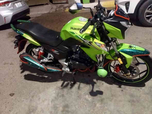 السلام عليكم هاوجيDF للبيع موديل 23 ماطور جاهز من كلشي ماشي 16الف السعر 20قفل ورجان لأحد يكتبلي بتعليقات الي يريد يراسلني على الخاص وهذا الرقم ***********
