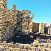 هيكل للبيع يحتوي على غرفتين نوم 5في 4 وصاله 8في 4 ومطبخ 4في 4ونص  واست...