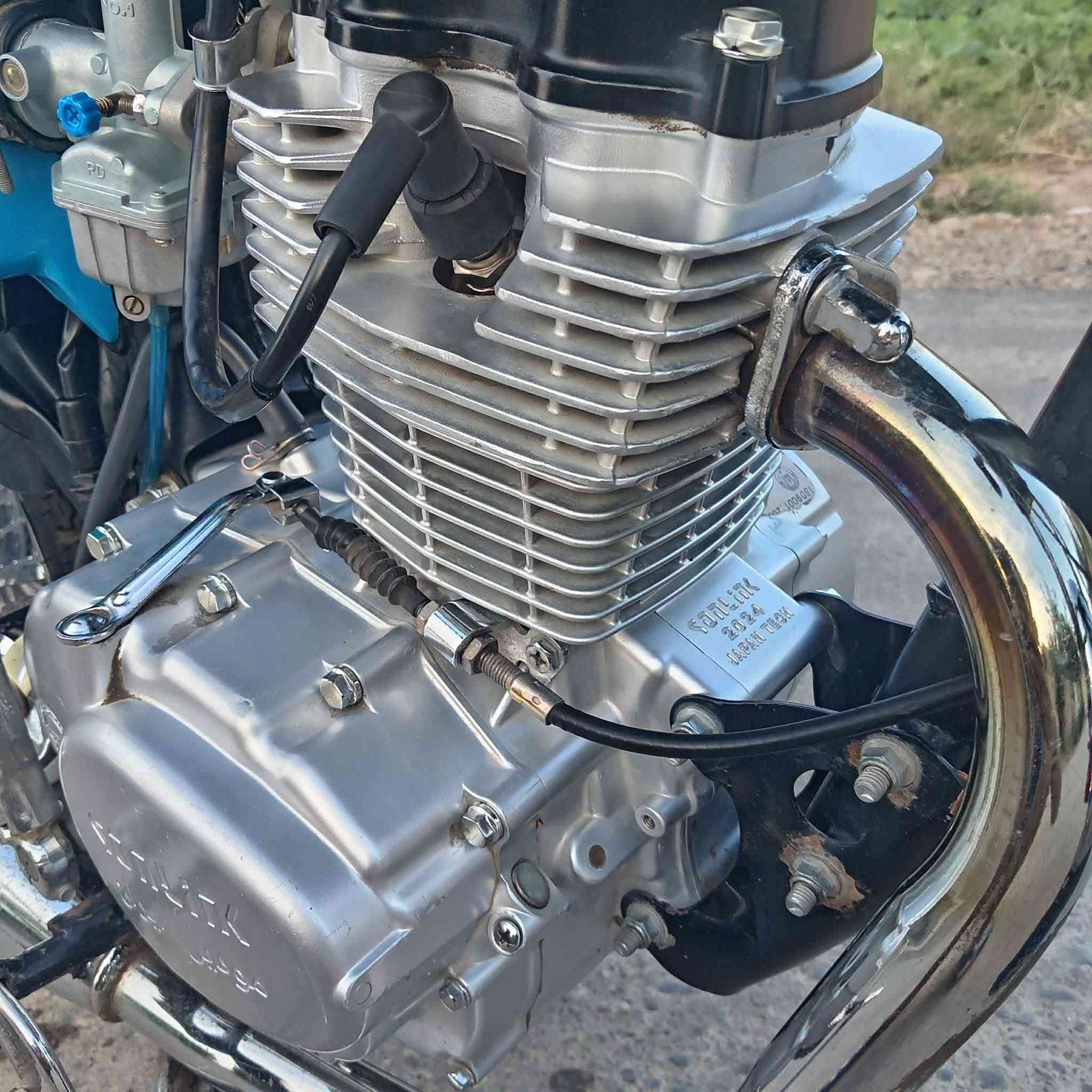 اسلام عليكم دراجه تايكر موديل 24كفاله من تصليح  ما عدا دشبول نص طافي ورعصه بتانكي دراجه خير من الله أوراق كارتونيه السعر 625وبيها مجال قليل مكاني كنعان اتصل ***********
