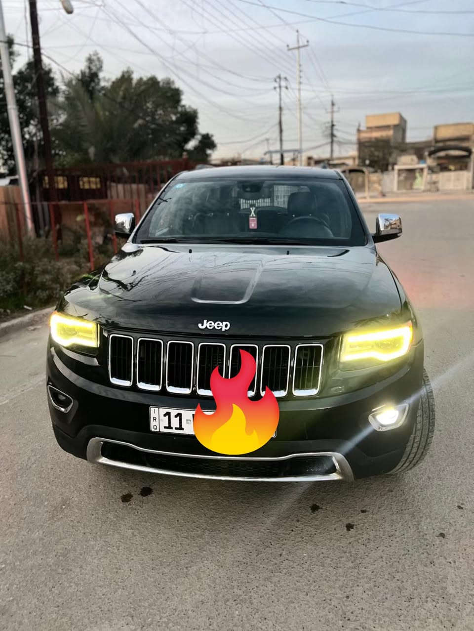 للبيع فقط بدون مراوس
جيب 2015 
وارد امريكي فول السياره 
بيها 3قطع صبغ فقط 
للاستفسار 
***********
