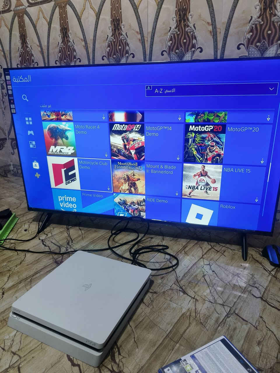 البيع فور سلم غير مهكر بي 70 لعبه فيفا26 وGTA والبالك نضافه 95 والجهاز نضيف بشكل ولا مصلح ولاا بي شي شرط الضمان ويا جوستك وحده اصليه السعرر275 وبي مجال *********** مكان بصرة حيانيه
