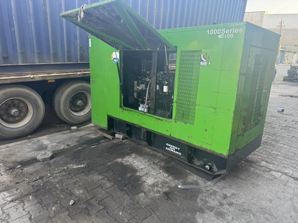 موالده ١٠٠ كيفي بيركنز انكليزي ٦ سلندر   كاتم بلاديه شغاله على حمل لا صرف ولا تبخير      نظام اوتوماتيك كل حساسات شغاله العنوان بغداد مجمع المشن 
السعر ٧٥ 
 للاتصال ***********
