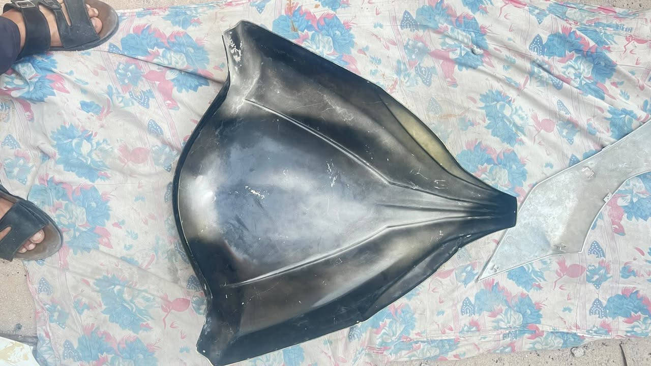 وجه بومه 010 للبيع لا كسر ولا تصليح. ابلادي ويوجد توصيل لجميع المحافضات***********
