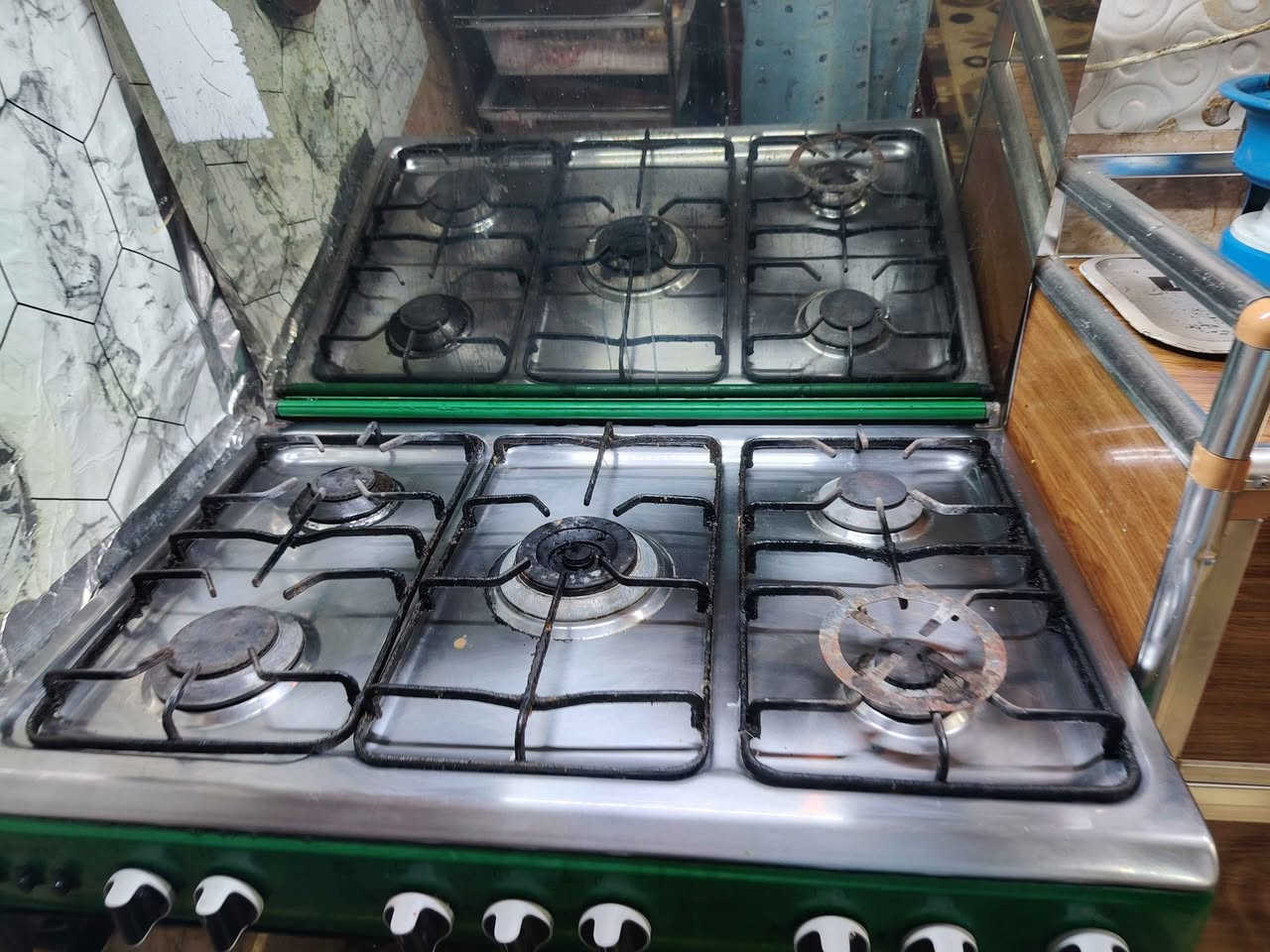 طباخ مصري كله شغال بس العين البنص صخم هوه وساحبه ١٧٥ وبي مجال مكاني البياع واكو توصيل بكروه بغداد, العراق


**إذا كنت صاحب هذا الإعلان وتريد حذفه لأي سبب، رجاءا أرسل رسالة إلى الدعم الفني**