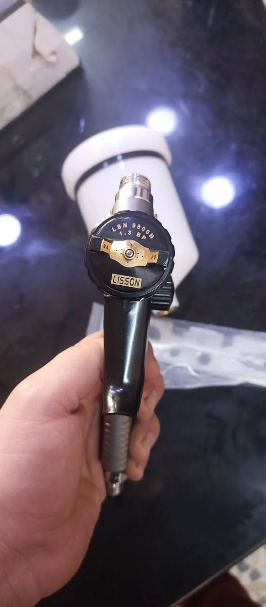 مسدس صبغ نوزل 1/3رشه ناعمه تصدير اوربه نوعيه جيده سعر70الف اوبي مجال توصيل موجود  ***********واتساب
