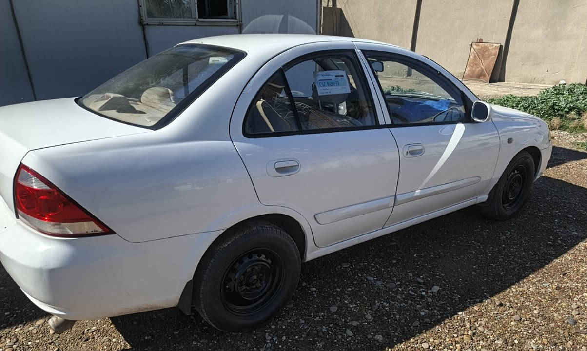 السلام عليكم
نيسان سني بدي كوري 2009
رقم بغداد الدولي
محرك كير اوتو  
 صدر كله جديد
تخم تاير  دواخل بيجي
بيه ضربه بالجاملغ الامامي
مصبوغه حزام بدون دواخل 
لغود شواصي تكم مكفولات
السعر79
مكان السياره بغداد
‏‪***********‬‏
