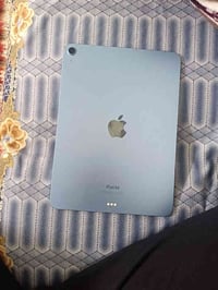 ايباد اير فايف معالج m1 معه كارتونه نضيف كلش شخط مابي تعال وشوفه سعر 4...