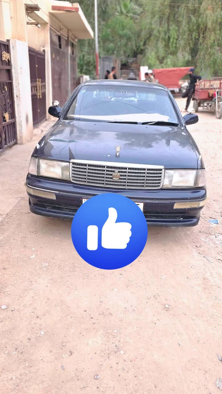 سلام عليكم  تيوتا بطه منفصل سياره رقم بغداد دولي  موديل 1992 كفاله  عامه من نقل وجثه وكصه  جاهزه من كلشي سياره كلش حلو نفس لبصوره كير مكينه مكفول من كلشي صبغ حزام  بدون ضربه سياره خير من الله مكان السياره صلاح الدين قضاء الدجيل  مكلف بل منشور وهاذه رقم صاحبه ***********
