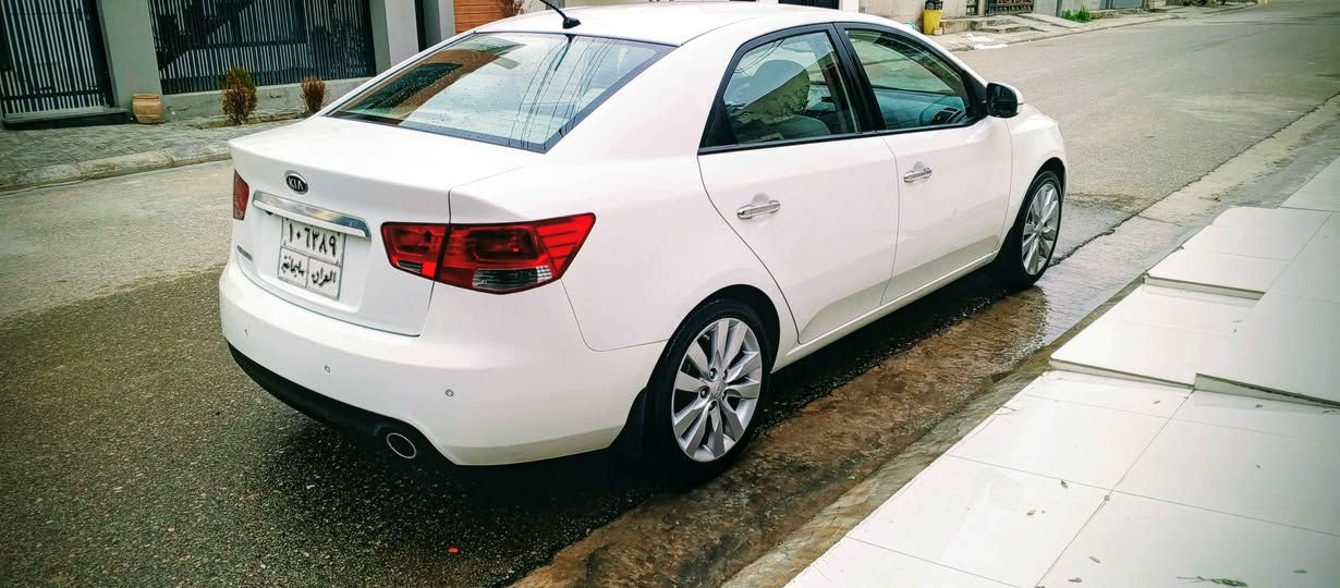 سێراتۆ مۆدێل 2012 بێ بۆیاغ بێ سارد
 گێر مەکینەی لۆک بەشرت  سیارەکە ١٠٥
 هەزار رۆێشتۆە نرخ ١١٧ معمەلە 
*********** كيفري, ديالى
