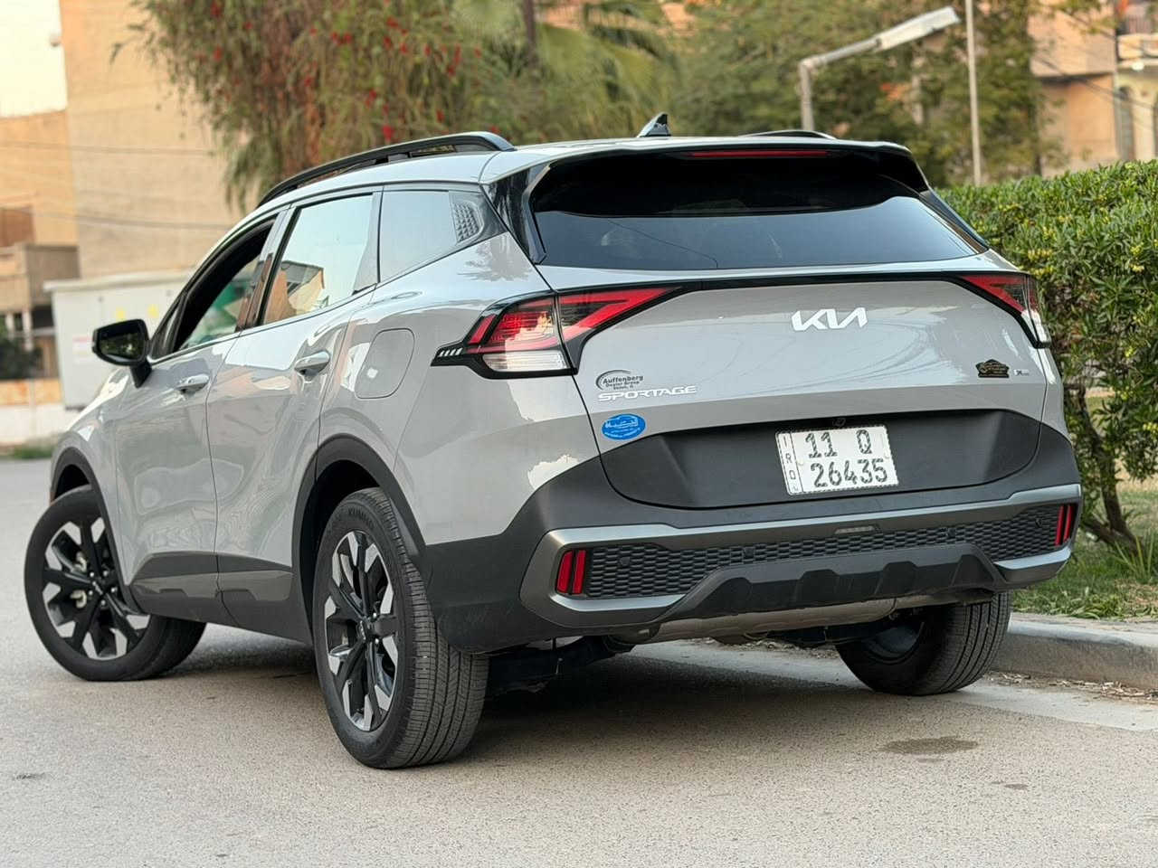 سلام عليكم
سبورتج موديل 2024
سياره اعتبار كلين لان حادثه بس دعاميه اماميه 
فول لفول للاخير  
بنوراما 
جلد 
نقاط عميا 
كشنات تتفه 
سايد بريك كهرباء 
جنطه كهرباء 
موصفات   X lien 
العنوان بغداد الكرخ 
السعر ٢٣٧ وبيه مجال 
الاستفسار اتصال عل هذه رقم 
*********** 
ترهم بيع او مرواس حب القناعه
