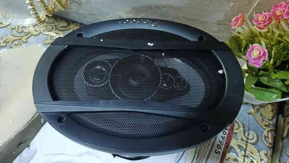 سماعات دمام أمزون (تكتك.سياره) يشتغلن على كل صوت 🔊 دمار سعرهن 50
*********** واتساب
