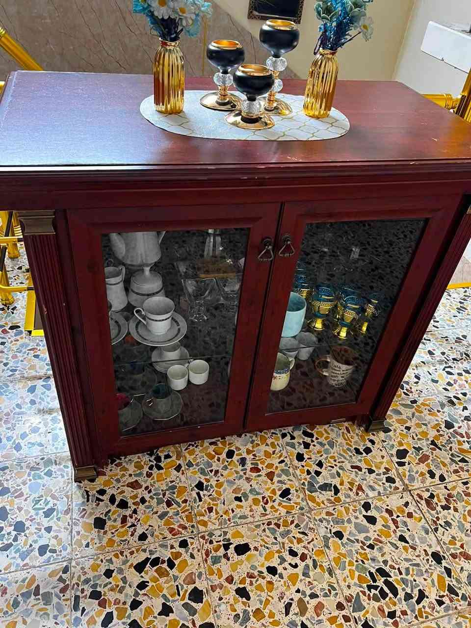 مرحبا غراض للبيع نظيفات واي ضررمابيهن مثل مموضحات بل صور مكان بغدادحي القاهره ‭***********‬
