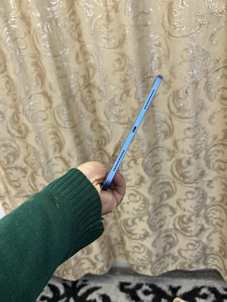 ايباد 10 ابل 64 كيكا ببطاريه 98 شرط مابي شخوط جديد كامل غراز 63 مره مشحن سعر 350 بي مجال قليل وتساب ***********🖤
