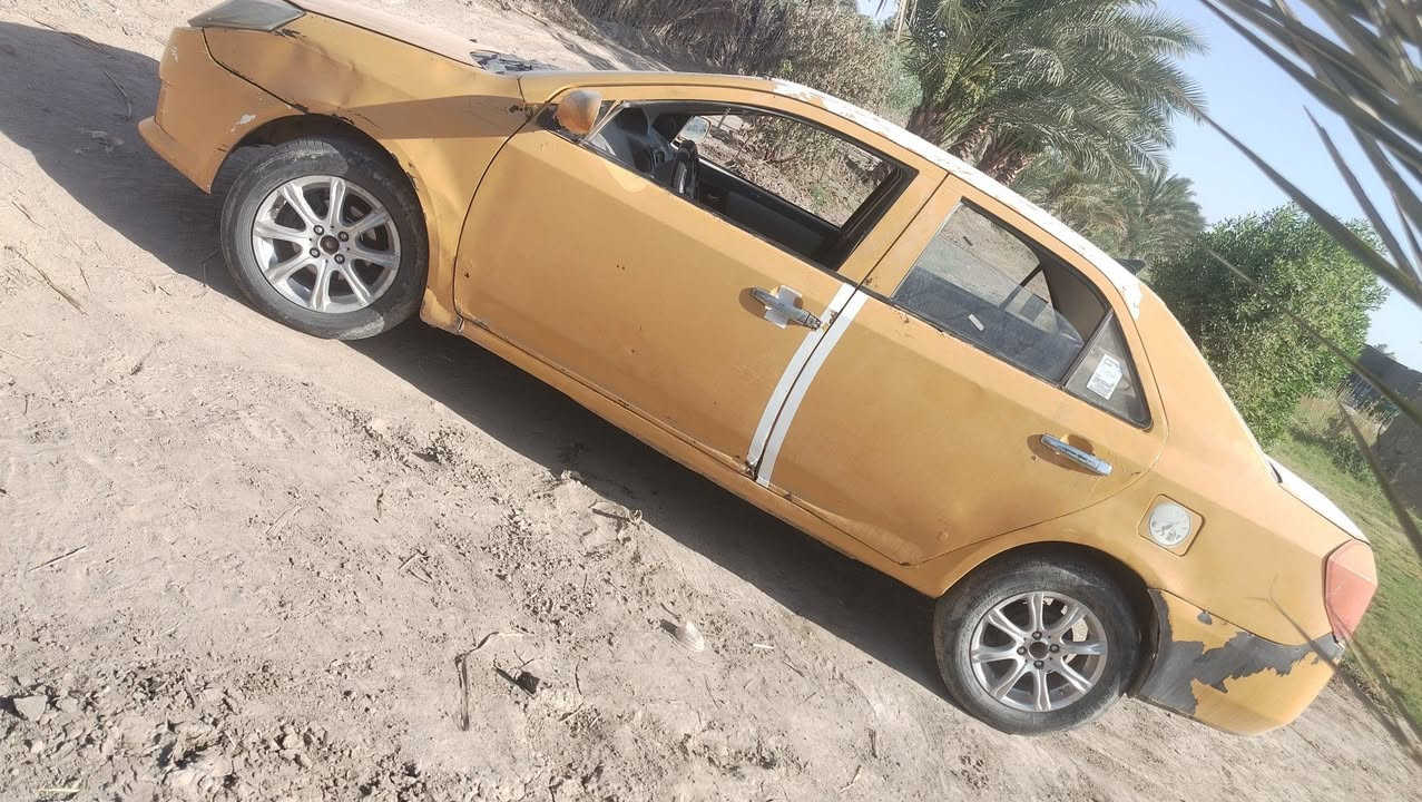 وينهم الفقره والماعدهم جيلي ام كي  ب ١٠ مكفوله من محرك وكير وكشر قطره خياس مابي  راعيه الشرعي بصويره اتكفلك سرقه وعشاير وقانون   حداديه جديده ربع متذب عليه مكاني جبله رقم ***********
