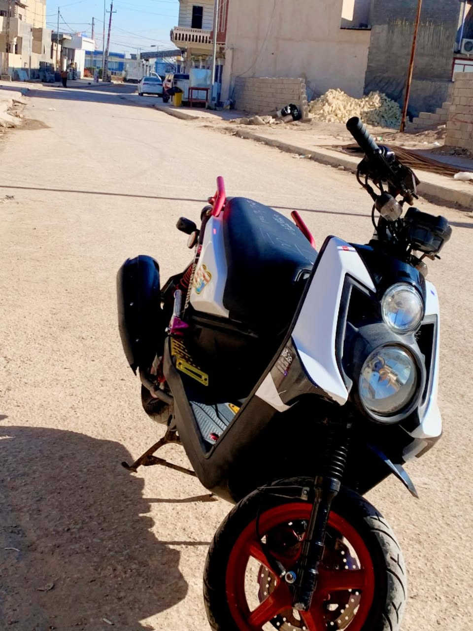 سكنس جبلي موديل 2013 الدراجه خير من الله ما بيه اي نقص ولمكينه كفاله وشرط ادير دهن ابو ال20 الف ومكينه ناعمه بس بيه العداد يشكل يشتغل ويطفه  مكاني الكوت العزيزيه  ومتواجد بلفيس وهاذه رقمي ***********
