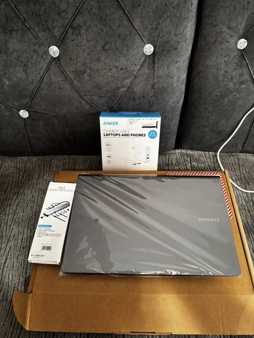 السلام عليكم لابتوب للبيع جديده 
Samsung galaxy book s
شاشة 13.3 لمس 2k 
كيبورد فسفور ضوئي 
بصمه أصبع 
سناب دراغون لمس 
يشغل جميع البرامج arm64 bit64 bit32
Windows 11 home اصلي  
رام 8 غيغا 
هارد 256 ssd 
 بطارية لحد 25 ساعة 
نظافة 100٪ جديد 
مع شاحن اصلي انكر 60w
دورات الشحن 0 جديده 100٪ 
السعر 600  الف


**إذا كنت صاحب هذا الإعلان وتريد حذفه لأي سبب، رجاءا أرسل رسالة إلى الدعم الفني**