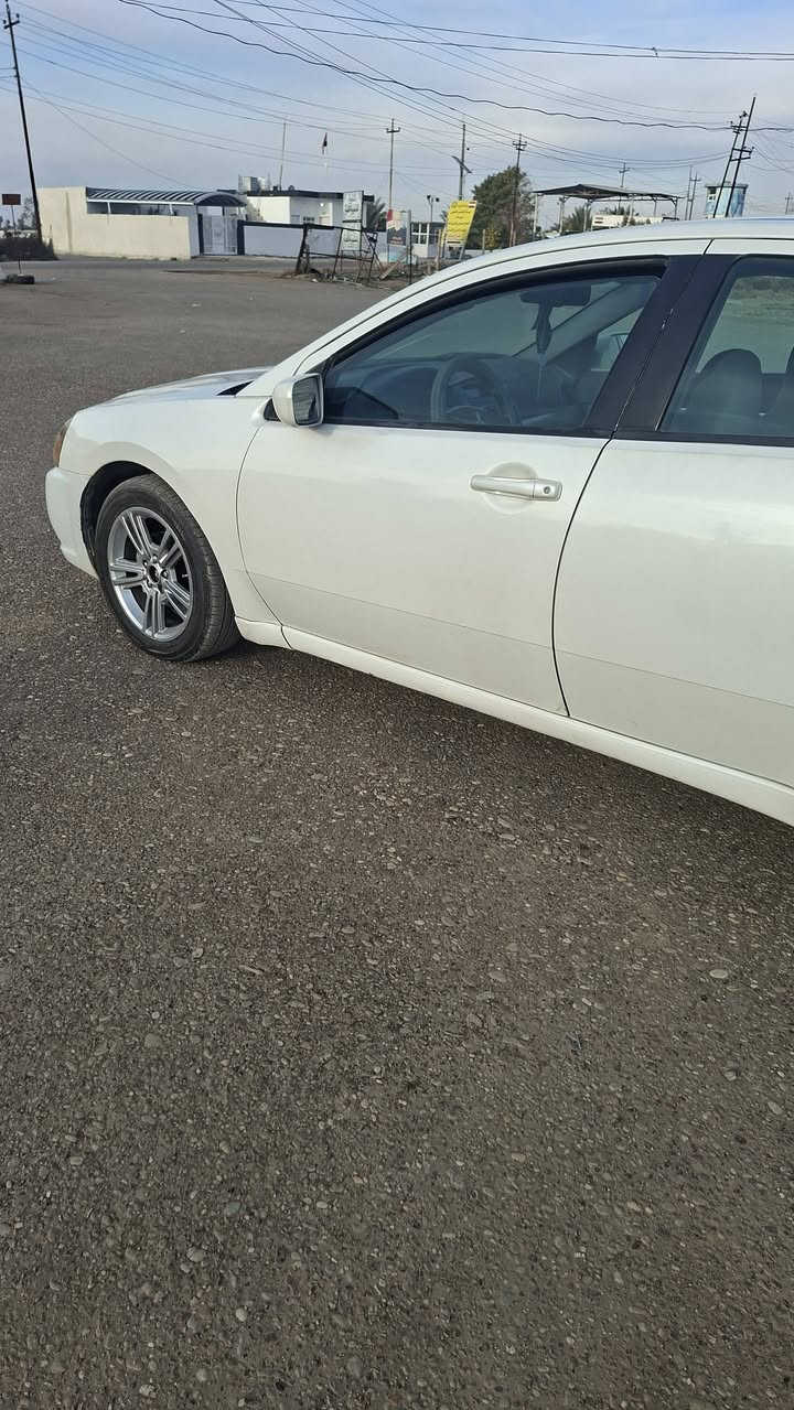 متسوبيشي كالنت 2011 وارد امريكي رقم نينوى الماني باسمي..بيها اربع قطع ابيعك حزام...محرك شرط مامفتوح كير كفاله.صدر زين. نقصها فقط كومبريسر بيه صوت.
مكان السياره الضلوعية ***********
